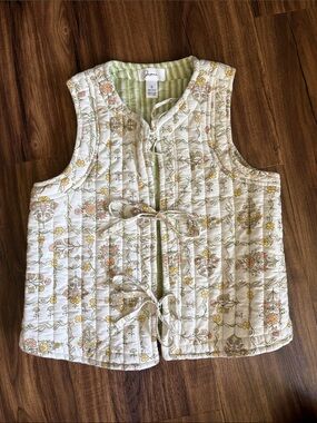 Japna Quilted Floral Tie-Front Vest in Cream, Green and Yellow